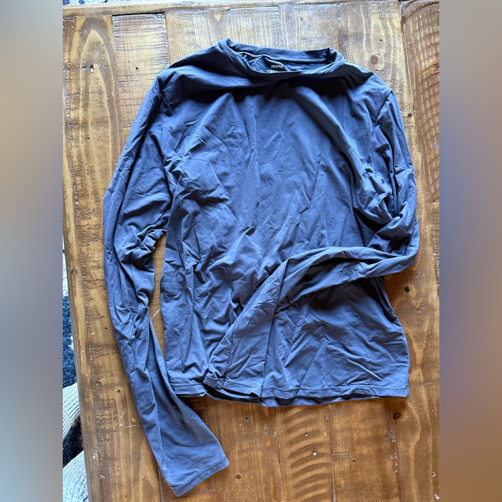 SKIMS navy Long Sleeve Top fits everybody collection